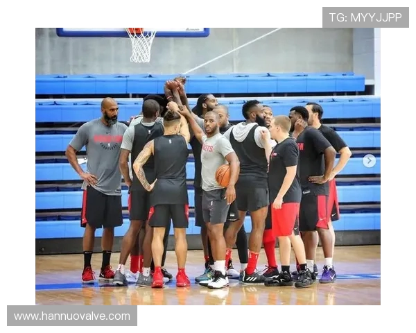 重庆篮球队个人能力深度对比分析揭示球队未来发展潜力与挑战